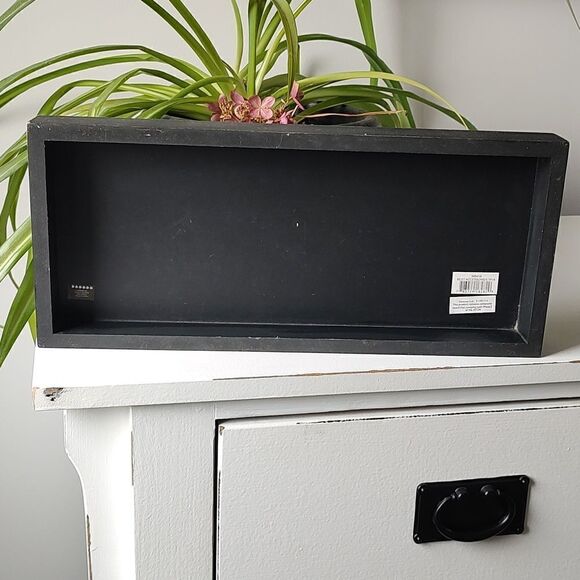 The Best Accessories A Girl Can Have Are Her Closest Friends 7x16‎ Box Sign - Picture 5 of 7